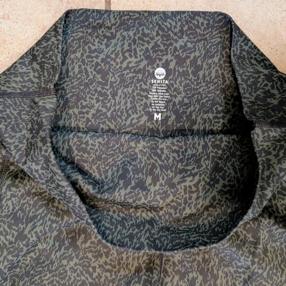 Senita Lux Pace Pants - Evergreen Terrain - Medium - Picture 5 of 5